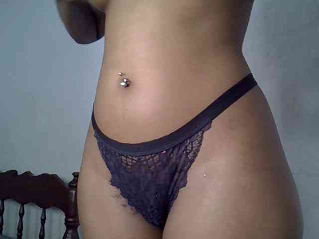 SpicyMackenzie1 webcam