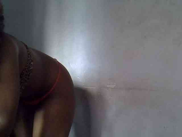 SpicyMackenzie1 webcam