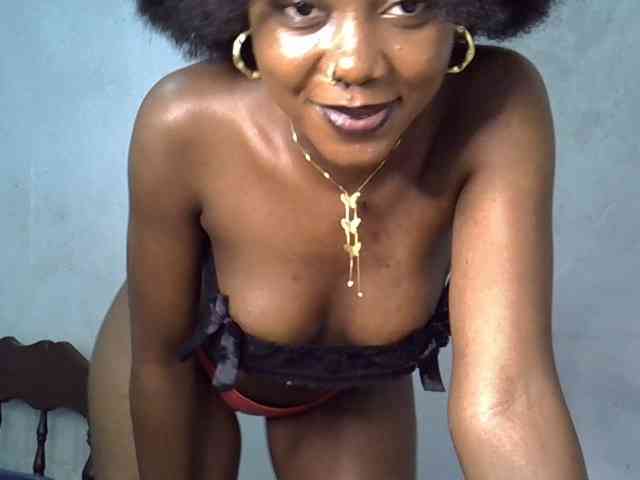 SpicyMackenzie1 webcam