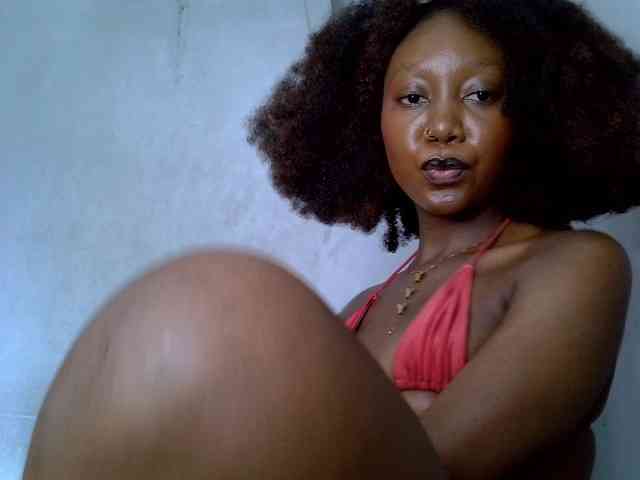 SpicyMackenzie1 webcam