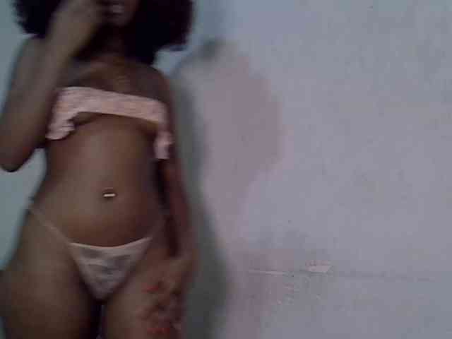 SpicyMackenzie1 webcam