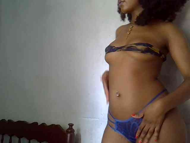 SpicyMackenzie1 webcam