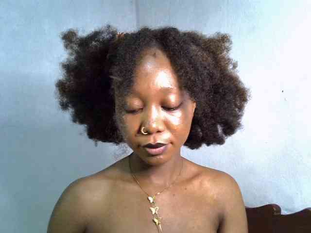 SpicyMackenzie1 webcam