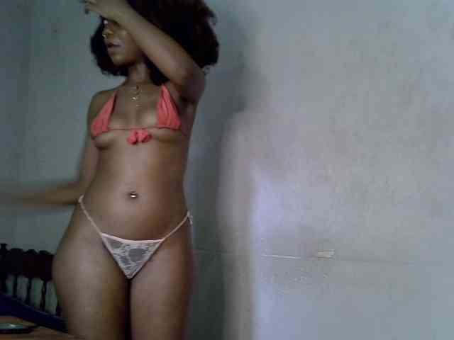 SpicyMackenzie1 webcam