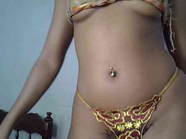 SpicyMackenzie1 webcam