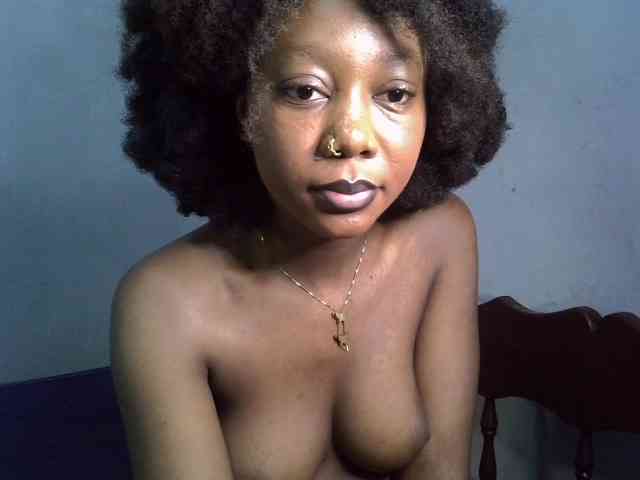 SpicyMackenzie1 webcam