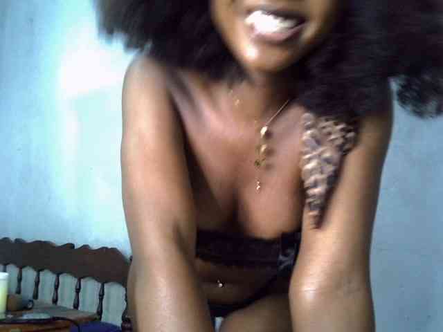 SpicyMackenzie1 webcam