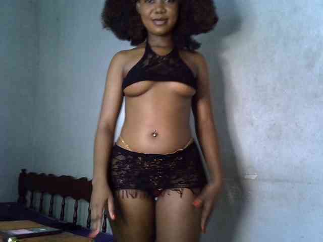 SpicyMackenzie1 webcam