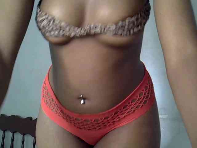 SpicyMackenzie1 webcam