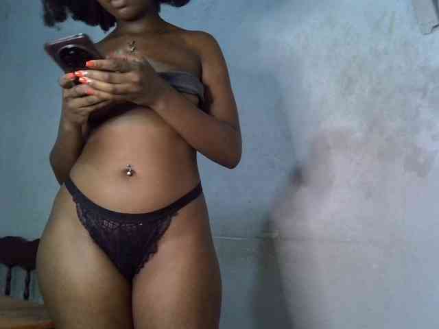 SpicyMackenzie1