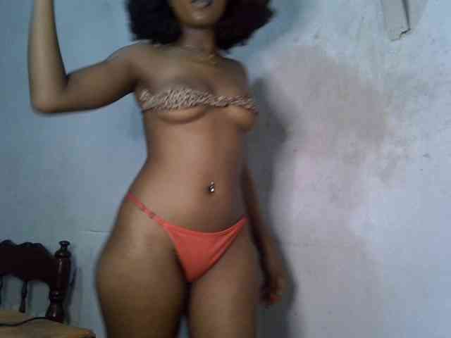 SpicyMackenzie1 webcam