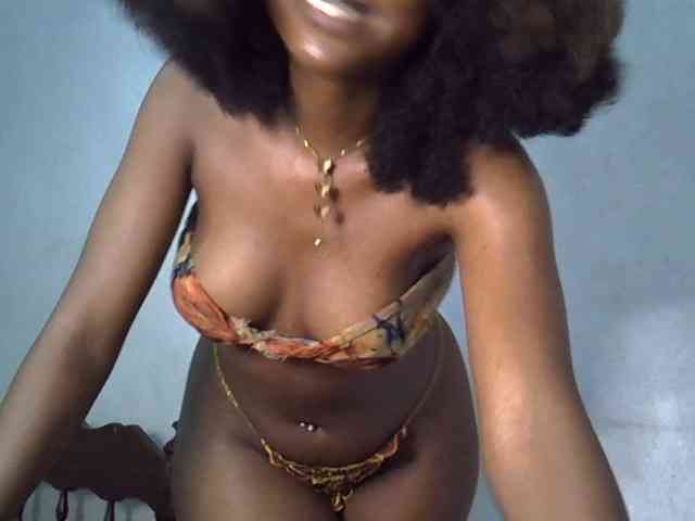 SpicyMackenzie1 webcam