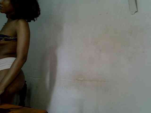 SpicyMackenzie1 webcam