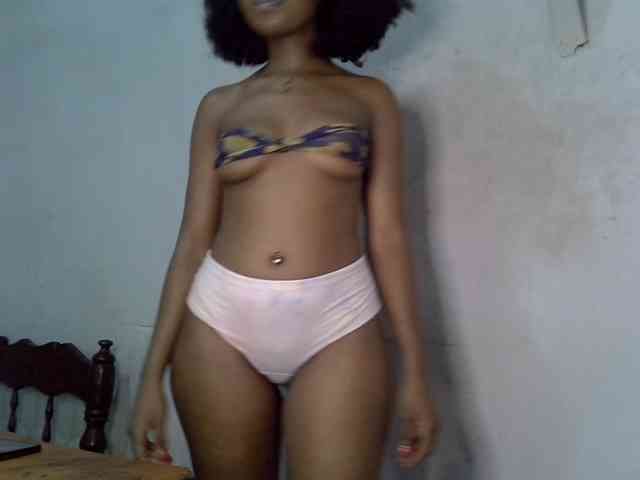 SpicyMackenzie1 webcam