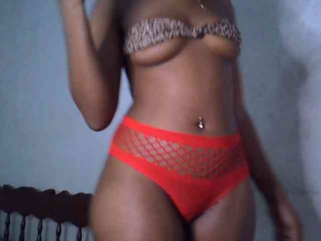 SpicyMackenzie1 webcam