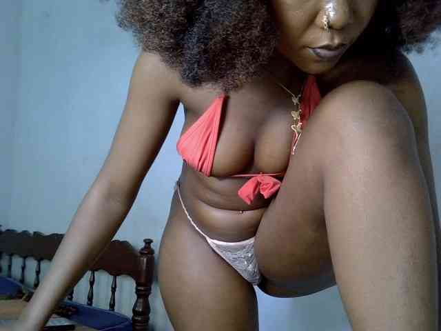 SpicyMackenzie1 webcam