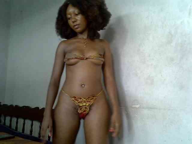 SpicyMackenzie1 webcam