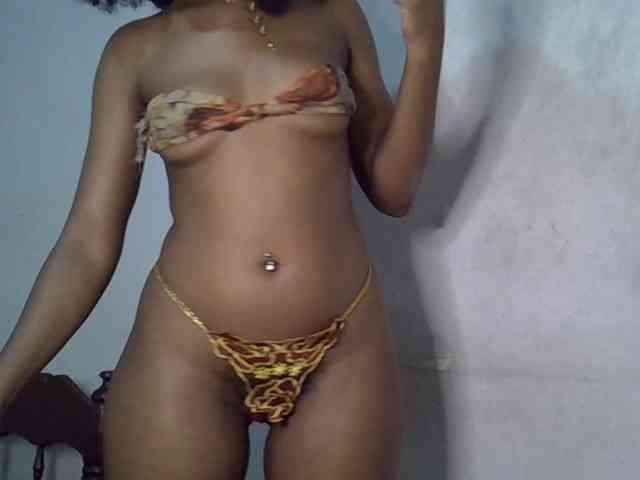 SpicyMackenzie1 webcam