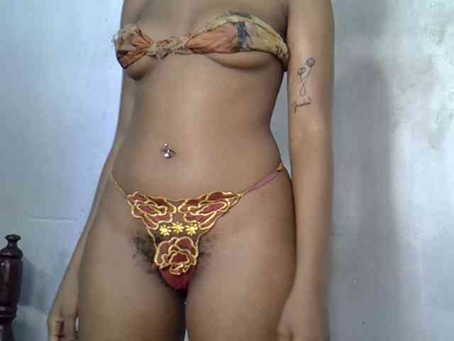 SpicyMackenzie1 webcam