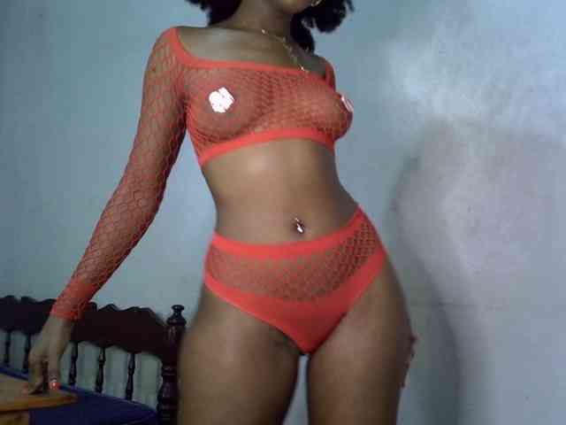 SpicyMackenzie1 webcam