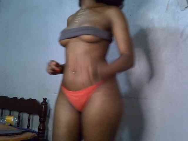 SpicyMackenzie1 webcam