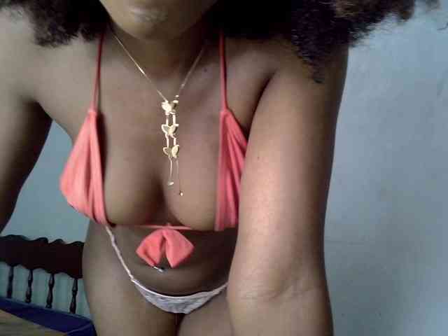 SpicyMackenzie1 webcam