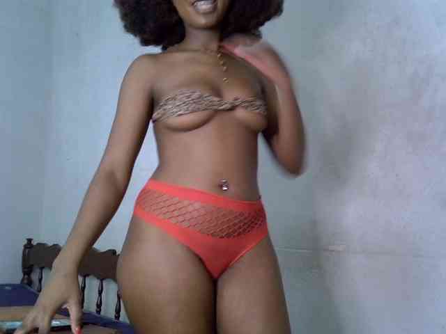 SpicyMackenzie1 webcam