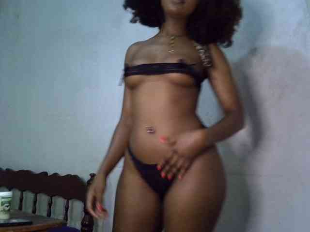 SpicyMackenzie1 webcam