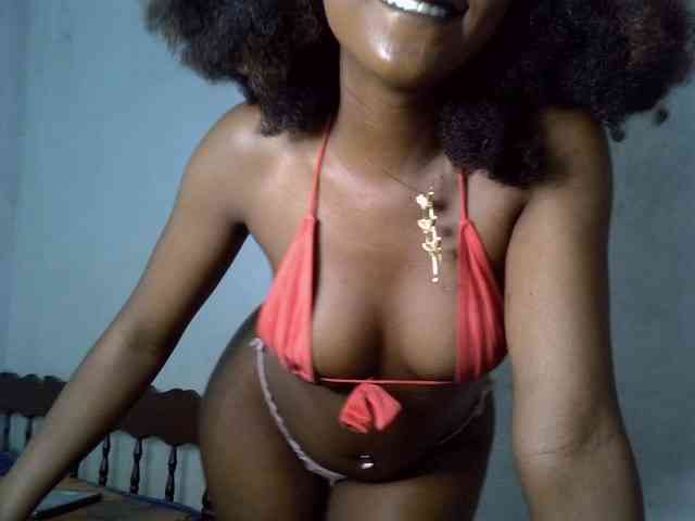 SpicyMackenzie1 webcam