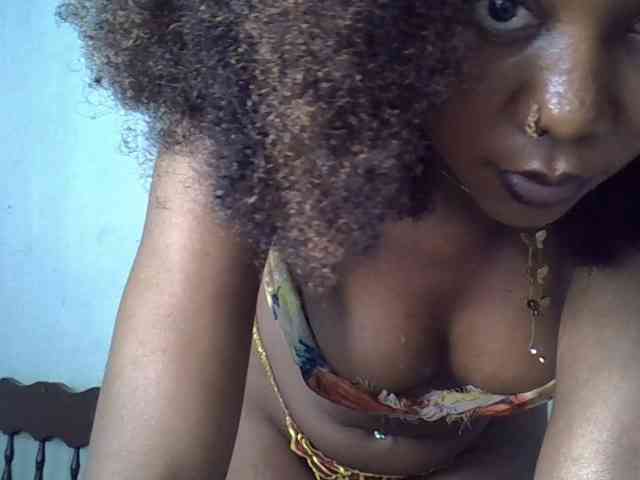 SpicyMackenzie1 webcam