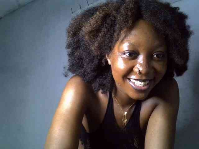 SpicyMackenzie1 webcam