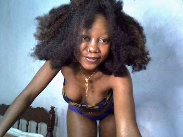 SpicyMackenzie1 webcam