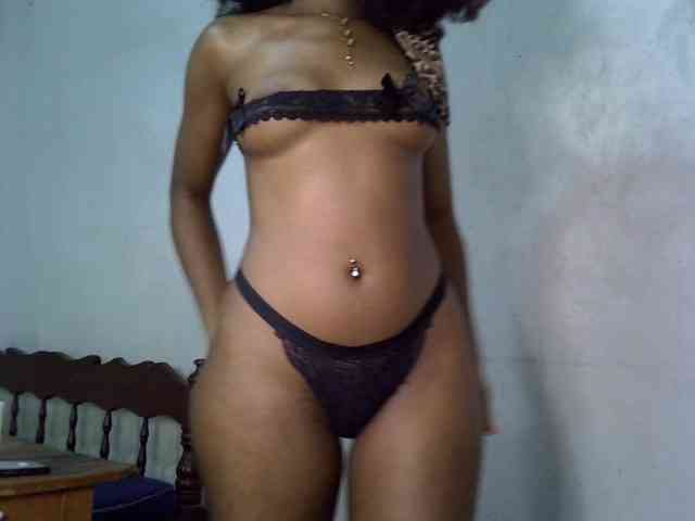 SpicyMackenzie1 webcam