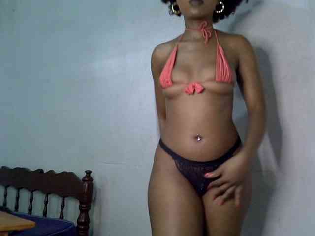 SpicyMackenzie1 webcam