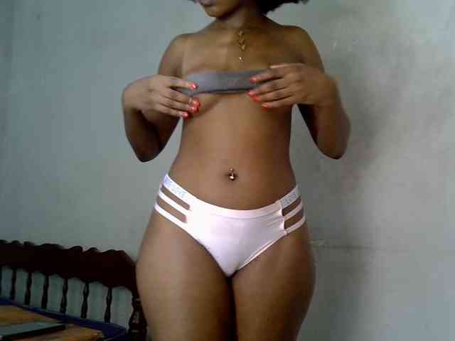 SpicyMackenzie1 webcam