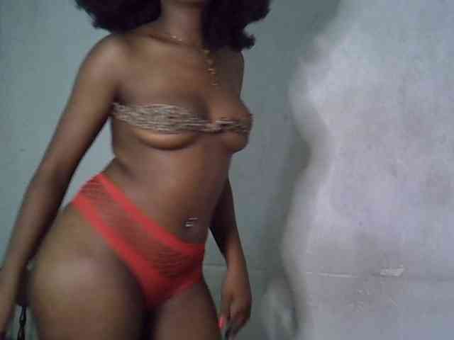 SpicyMackenzie1 webcam