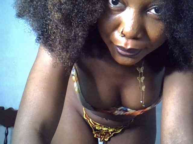 SpicyMackenzie1 webcam