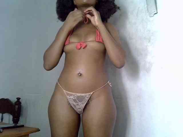 SpicyMackenzie1 webcam