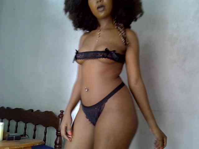 SpicyMackenzie1 webcam