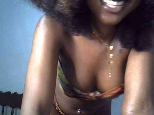 SpicyMackenzie1 webcam