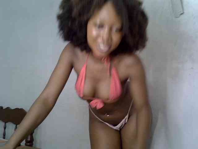 SpicyMackenzie1 webcam