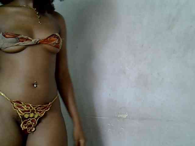 SpicyMackenzie1 webcam