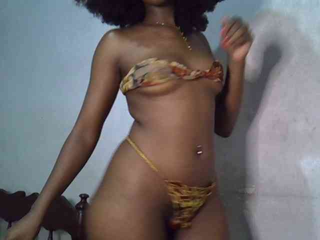 SpicyMackenzie1 webcam