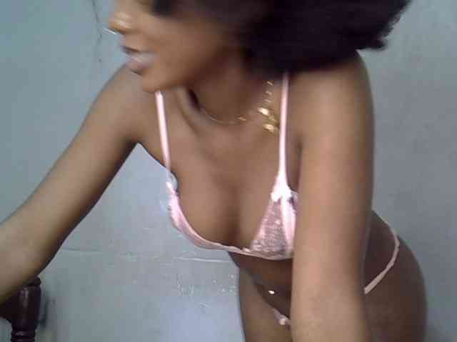 SpicyMackenzie1 webcam