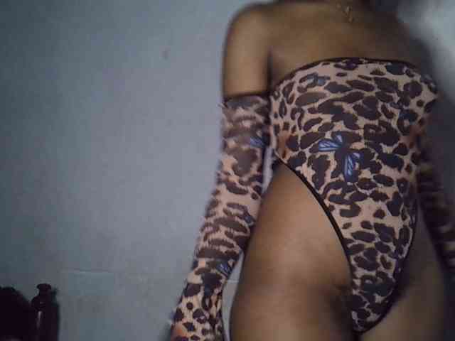 SpicyMackenzie1 webcam