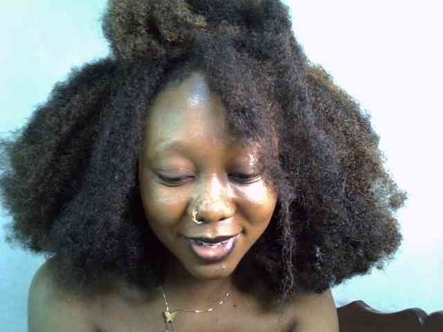 SpicyMackenzie1 webcam