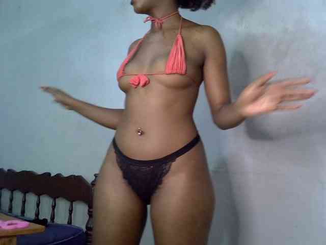 SpicyMackenzie1 webcam