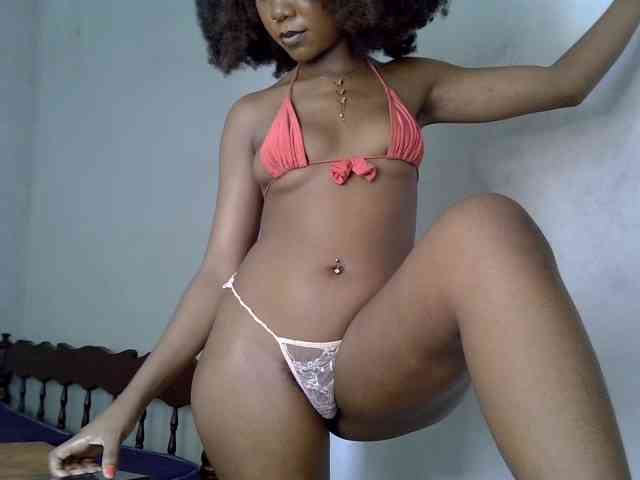 SpicyMackenzie1 webcam