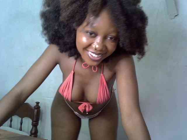 Model: SpicyMackenzie1