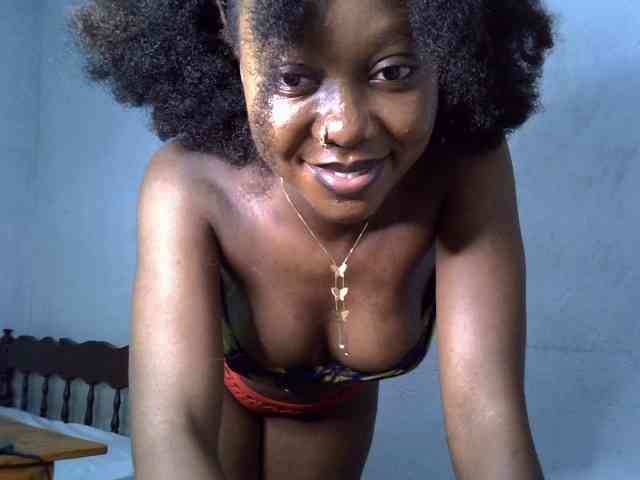 SpicyMackenzie1 webcam